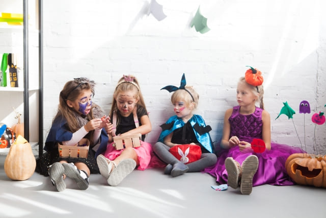 ハロウィン　仮装　コスプレ　子ども